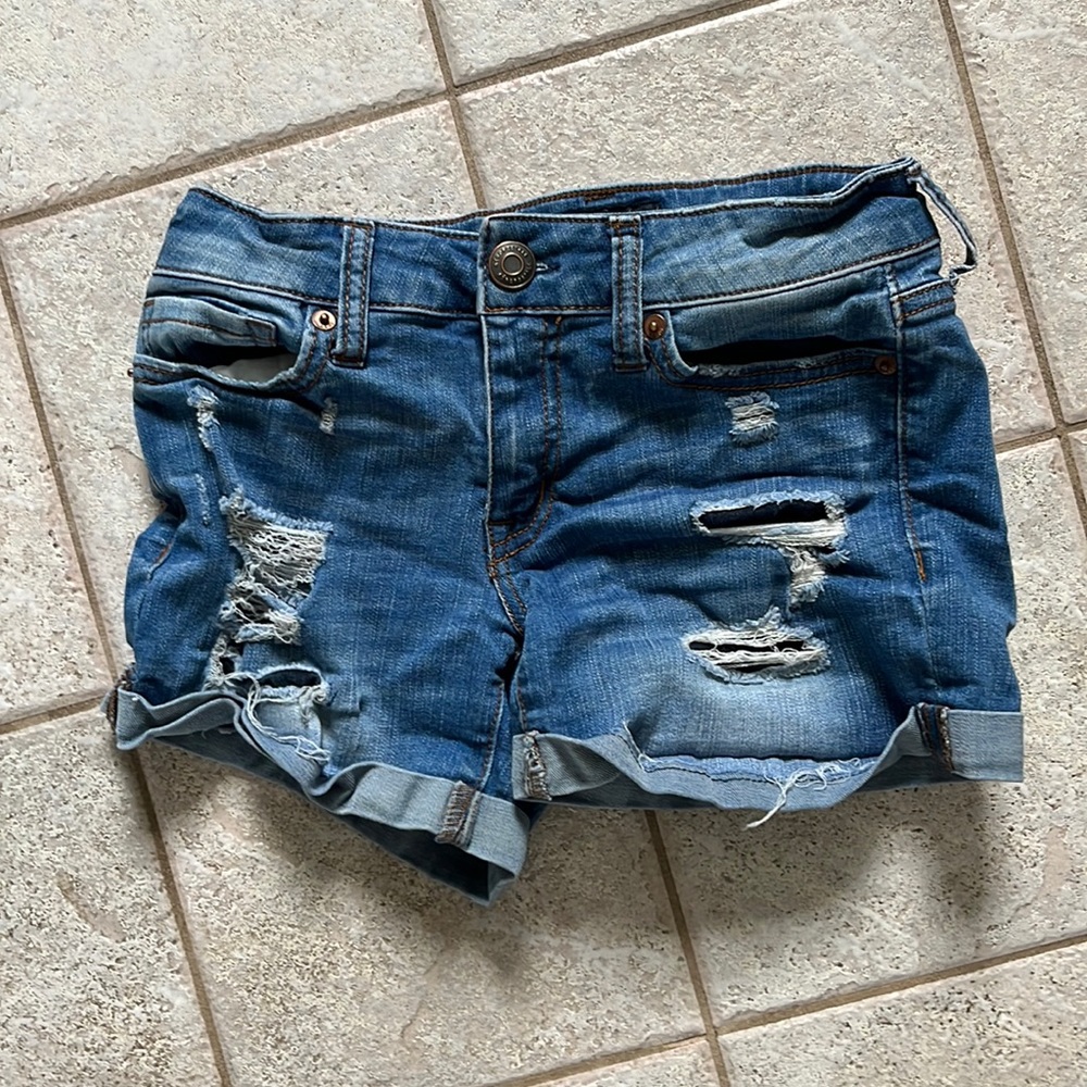 Aeropostale ripped shorts